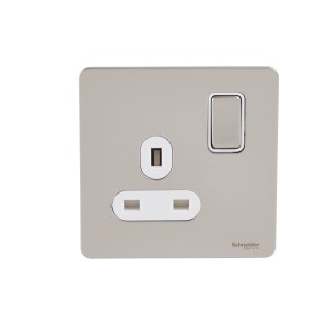 Schneider Electric Ultimate Switched socket Screwless flat plate 1P screw terminal IP20 pearl nickel GU3410WPN