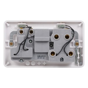 Schneider Electric Lisse Cooker Control Unit 2 gangs LED 45A DP white moulded GGBL4001S