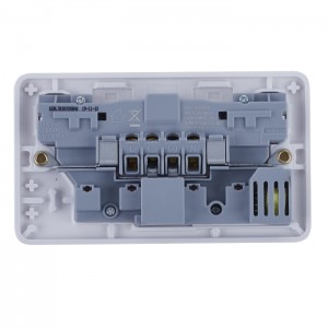 Schneider Electric Lisse 2 Gang Switch Socket with 2 x 2.1A USB Port GGBL30202USBAS