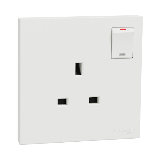 Schneider Electric AvatarOn C Switched socket 13A 250V 1 gang white E8715_WE